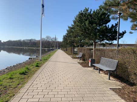 Promenade mit Rastplatz